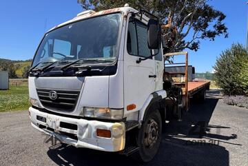 Ud 2007 NISSAN   RIDGID TRUCK