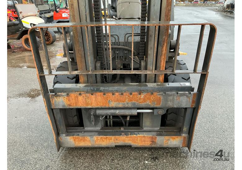 2009 Komatsu FG50AT-7 2 Stage Forklift Truck