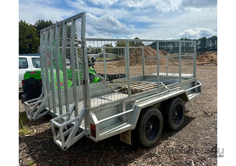 2022 Laski Predator 38RX Stump Grinder- FREE $4500 TRAILER INCLUDED