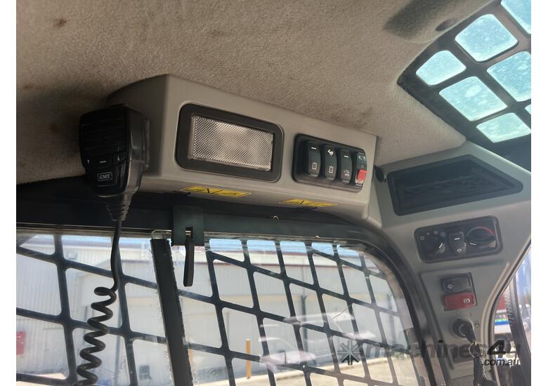 2021 Caterpillar 299D3 Skid Steer (Rubber Tracked)