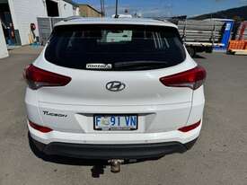 2017 Hyundai Tucson Active Petrol (Mornington, TAS) - picture0' - Click to enlarge