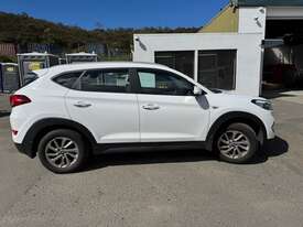 2017 Hyundai Tucson Active Petrol (Mornington, TAS) - picture1' - Click to enlarge