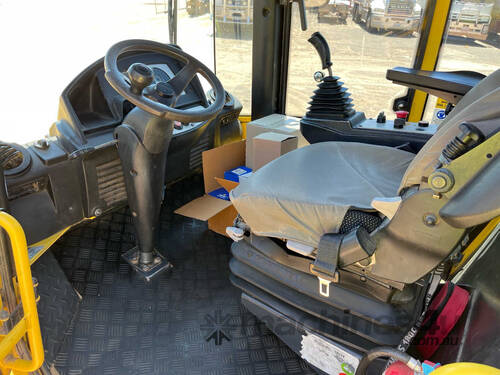 2015 Bomag BW211D-4 Articulated Smooth Drum Roller