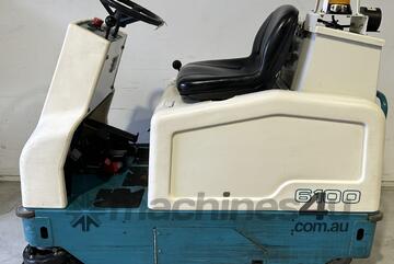 Tennant 6100 Sub-Compact Battery Ride-On Floor Sweeper