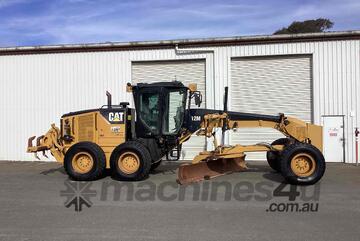 Caterpillar 2014   12M Grader