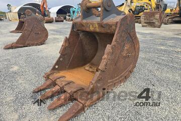 2020 Case 49T 110 Pin GP Bucket