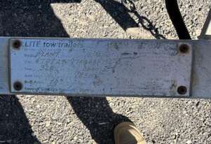 2010 Lite Tow Trailers Dual Axle Plant trailer