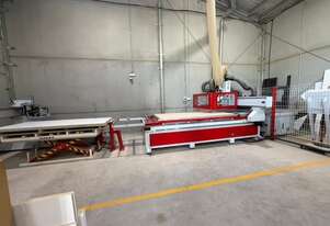 Woodtron 2412 CNC - Automatic Labelling & Dust Extraction Package