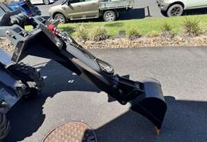Brand New Ozziquip Hydraulic Digger (Backhoe) for Mini Loader