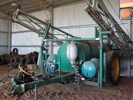 Goldacres Spray Rig - picture0' - Click to enlarge