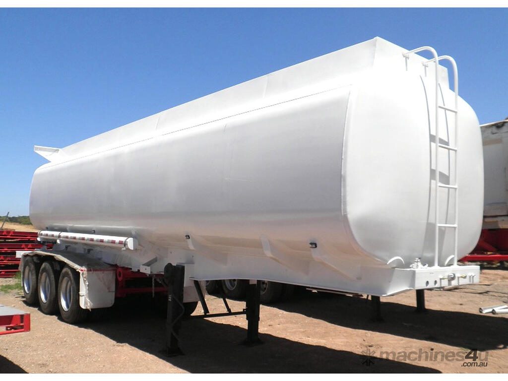 Buy New 2024 Freightmore 2024 Freightmore Water Tanker 32 000 Litre   2024 Freightmore Water Tanker 32 000 Litre FINANCE AVAILABLE 2461290.h 