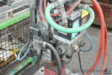 45 KVA pedestal type spot welder RCY 8807 Adelaide