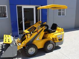 OZZIQUIP PUMA MINI LOADER  TRENCHING PACKAGE INCLUDING 4 IN 1 BUCKET - picture1' - Click to enlarge