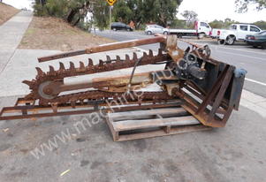 HDT-XD digger trencher ex goverment Darwin