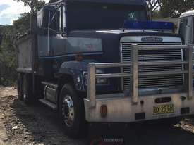 1997 freightliner Tipper - picture0' - Click to enlarge