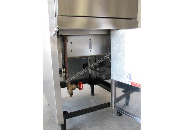 caption Commercial Kitchen Gas Steamer Steaming Oven - Falcon