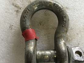 Bow Shackle 4.7 Ton BJ76 Safety Rigging Equipment - picture2' - Click to enlarge