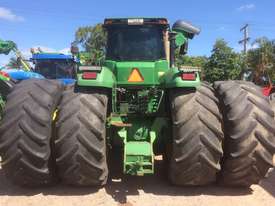John Deere 9520 6 Cylinder Diesel Tractor - #504212 - picture0' - Click to enlarge