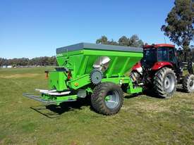 2018 UNIA RCW 5500 TRAILING BELT SPREADER (5500L) - picture0' - Click to enlarge