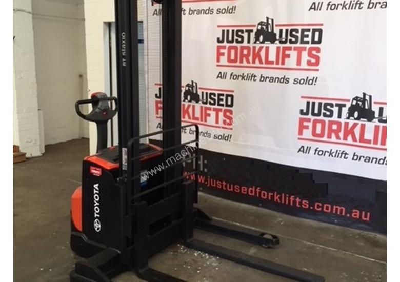 caption BT FORKLIFTS SWE120S