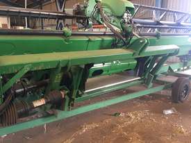 John Deere 640D Header Front Harvester/Header - picture1' - Click to enlarge