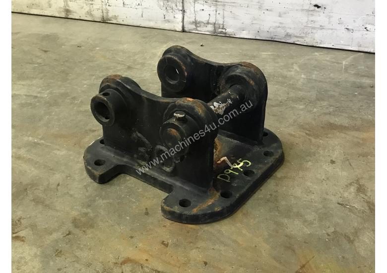 caption HEAD BRACKET TO SUIT 1-2T EXCAVATOR D975