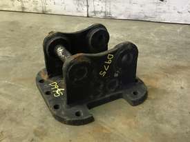 HEAD BRACKET TO SUIT 1-2T EXCAVATOR D975 - picture0' - Click to enlarge