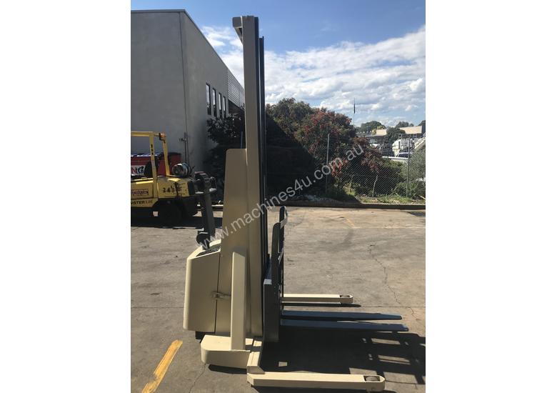 caption Crown Walk behind Stacker - New Batteries - Great refurbished unit with Warranty