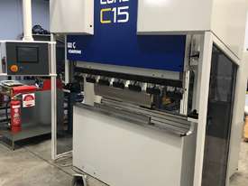 ELECTRIC PRESS BRAKE - SHOWROOM SPECIAL - PRICE SLASHED - picture0' - Click to enlarge