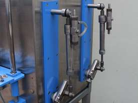 Piston Filler - picture2' - Click to enlarge