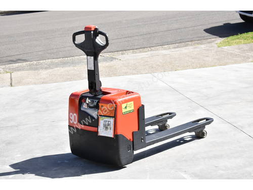 BT 1.31T Powered Pallet Mover HIRE from $140pw + GST