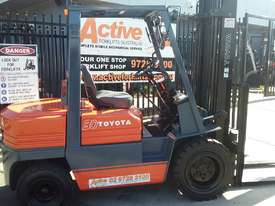 Toyota 5FD30 Diesel Forklift 3 Ton 4500mm Lift Height - picture0' - Click to enlarge