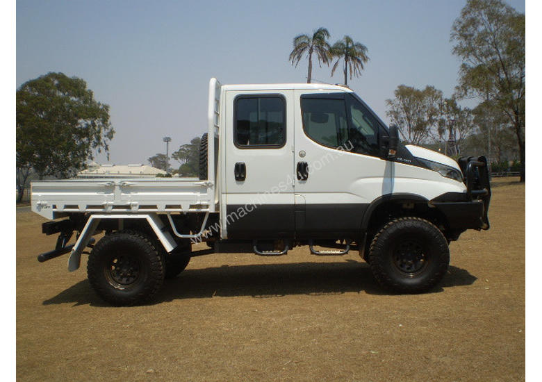 caption Iveco Daily 50C 17/18 Tray Truck
