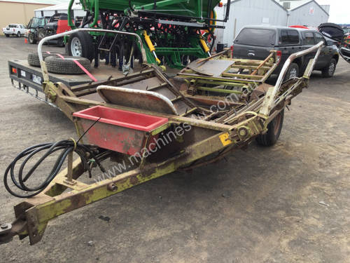 Boomerang Other Bale Wagon/Feedout Hay/Forage Equip