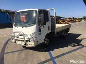 2012 Isuzu NLS 200 - picture2' - Click to enlarge