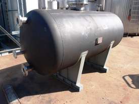 Pressure Vessel (Stainless Steel), Capacity: 1,600Lt - picture0' - Click to enlarge