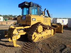 Caterpillar D6N XL Dozer - picture2' - Click to enlarge