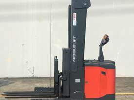 Pedestrian Reach Stacker with Lithium Battery - picture2' - Click to enlarge