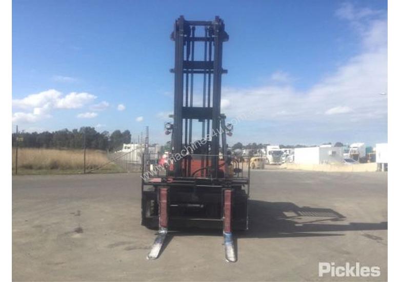 caption Nissan BF05H70U