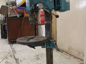 Herless Cf 16 Bench Drill – (240V) - picture0' - Click to enlarge