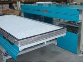 Thermoforming Vacuum Press - picture0' - Click to enlarge