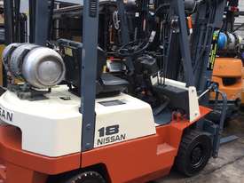 LPG Cheap Container Mast Forklift  - picture0' - Click to enlarge