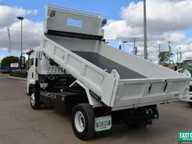 2009 ISUZU FRR 500 Tipper   - picture2' - Click to enlarge