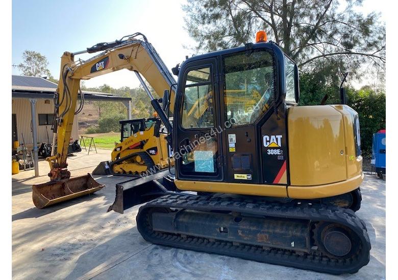 caption 308E2 Excavator Rubber Tracks with Nation Wide Power Train & Hydraulic Warranty until June 2020.