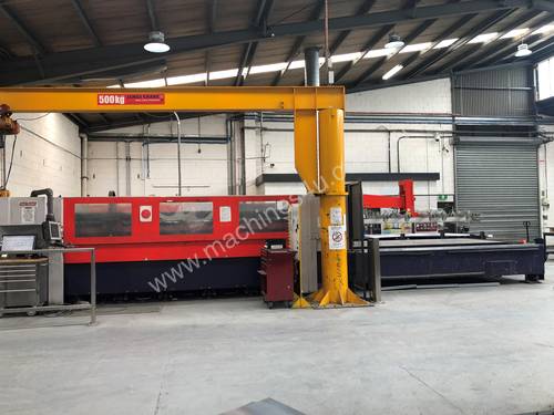 Bystronic Laser Cutting System - 4.4kW Bystar 4020 with rotary axis and Byloader 4020. Low hours.