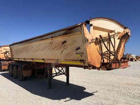 Roadwest Semi Side tipper Trailer - picture0' - Click to enlarge