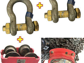 Oz Blow Chain Hoist 5 Ton x 6m Drop, 5 Ton Beaver Girder Trolley and 2 x 6.5 Ton Bow Shackles - picture0' - Click to enlarge