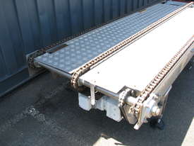 Stainless Motorised Chain Pallet Conveyor - 96cm wide 3m long - picture0' - Click to enlarge