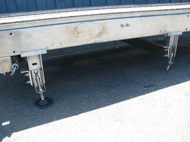 Stainless Motorised Chain Pallet Conveyor - 96cm wide 3m long - picture2' - Click to enlarge