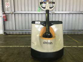 Crown WP2320 Pallet Jack Jack/Lifting - picture2' - Click to enlarge